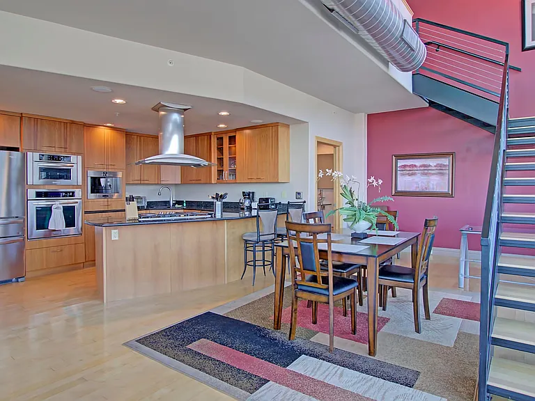 417 E Kiowa St #1206 — Photo 5