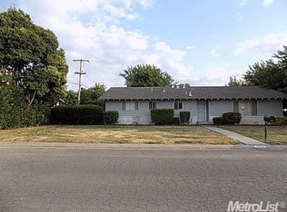 2098 Brookdale Dr, Merced, CA 95340
