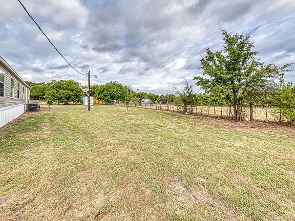 4th image of 109 Mill Branch Ln