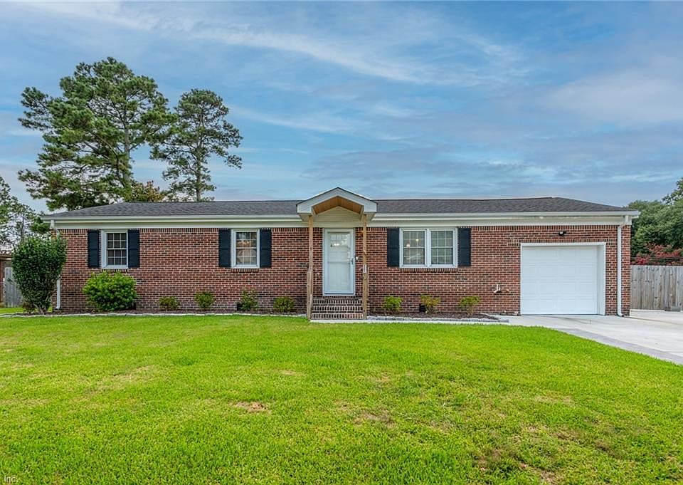 1st image of 440 collington Drive