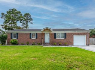 440 Collington Dr, Chesapeake, VA 23322