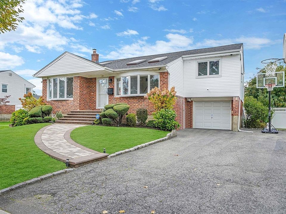 1st image of 49 Bruce Lane