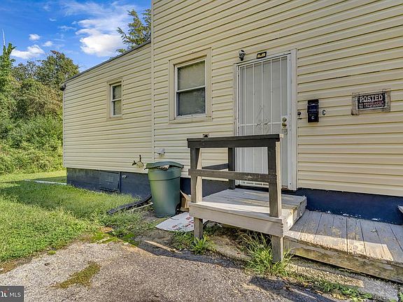 4th image of 21705 Great Mills Ln C