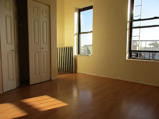 Rented by Uptown Flats LLC | media 11