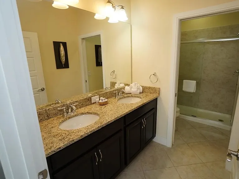 510 Captiva Dr — Photo 39