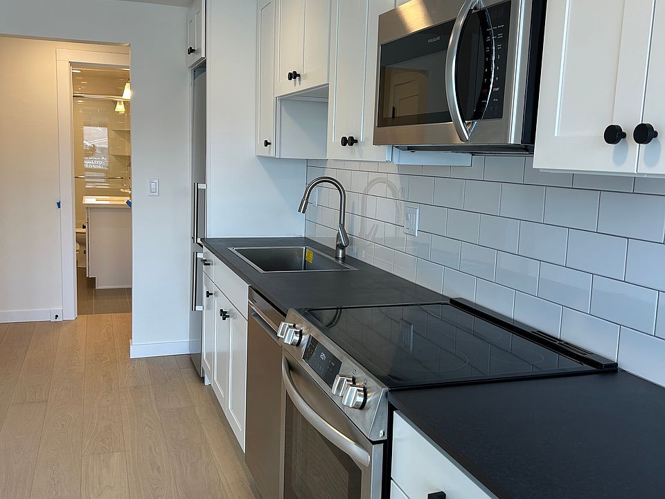 Lots of counter space for a studio