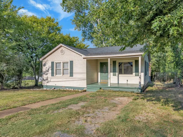 825 Lang St NE, Cleveland, TN 37311