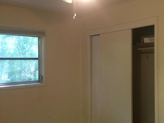 3rd image of 1236 NW 33rd Ave