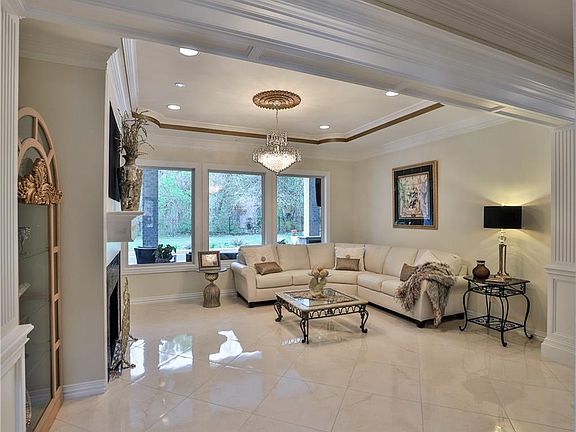 5th image of 6933 Laurel Valley Dr