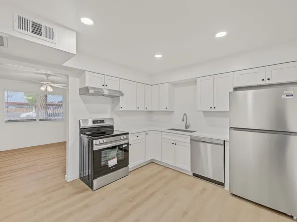 3201 N. 36th St., 3201 N 36th St APT 1, Phoenix, AZ 85018