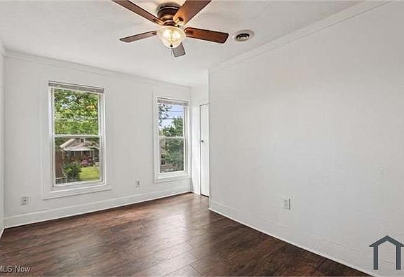 4th image of 3074 Erin Ave #Up
