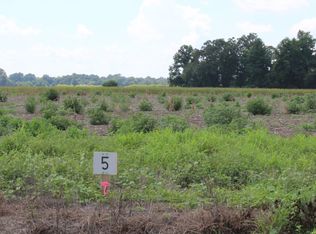 926 Whaley Rd, Kinston, NC 28501