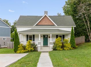 761 N Main St, Canton, NC 28716