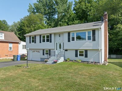 39 Putnam Street, Newington, CT, 06111