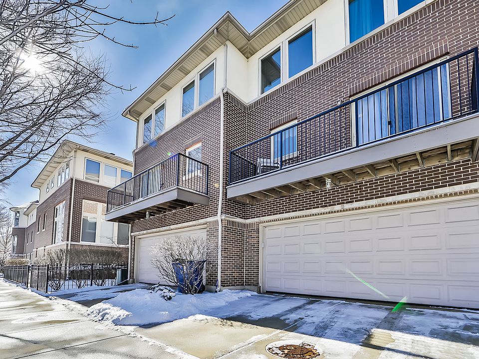 1st image of 817 Dunlop Ave
