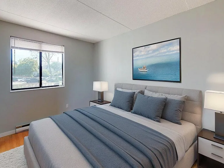935 Goyeau St #204 — Photo 5