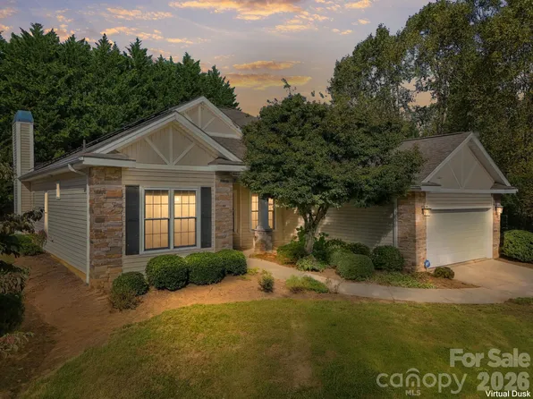 57 Talon Trail Ln, Etowah, NC 28729