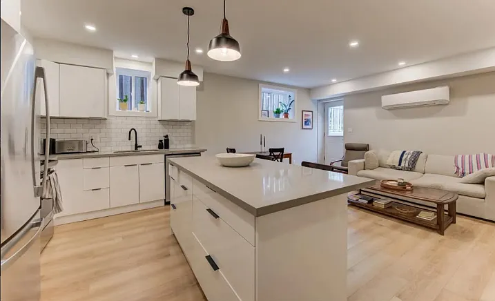 188 Stanley Ave — Photo 6
