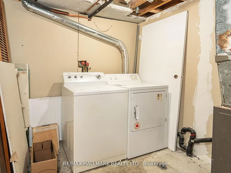 104 Highland Park Blvd — Photo 10