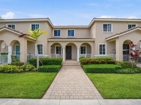 27534 SW 140th Ave, Homestead, FL 33032