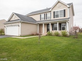 521 Driftwood Ln, Harvard, IL