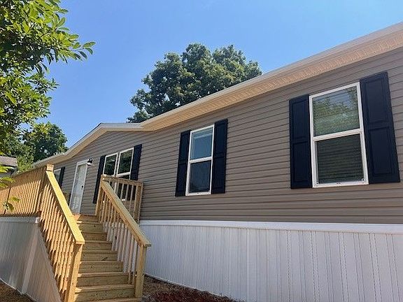 2nd image of 2736 Southfork Dr