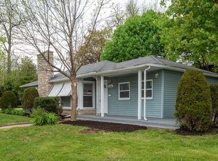 2006 W Monroe St, Waukegan, IL 60085