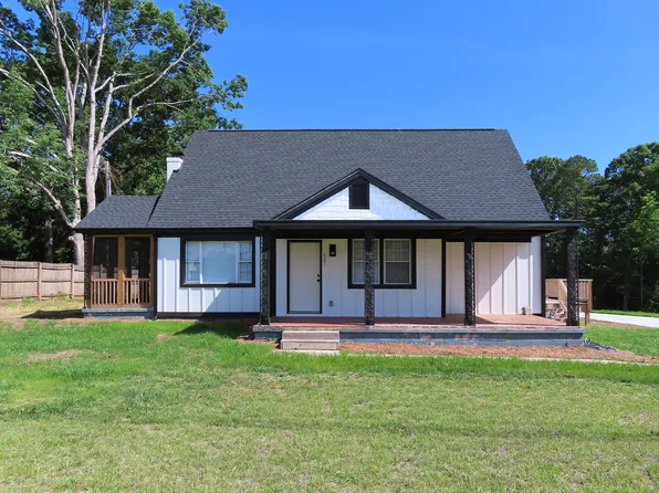 527 Cornelius St, Hillsborough, NC 27278