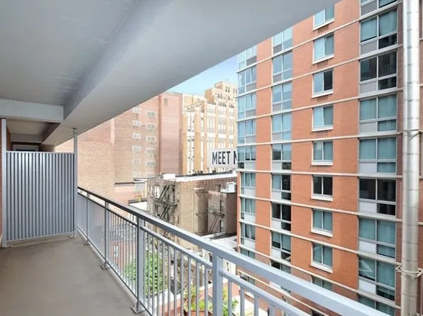 225 Schermerhorn Street 3P image 4 of 4