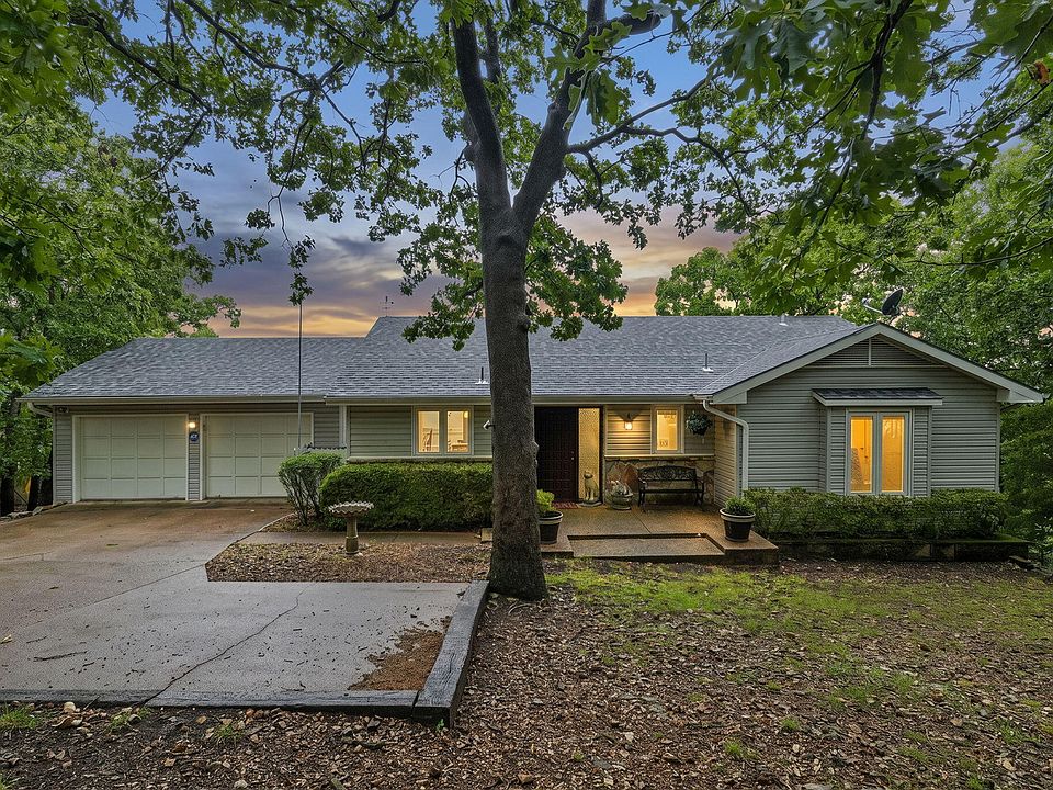 1st image of 46 Acoma Drive