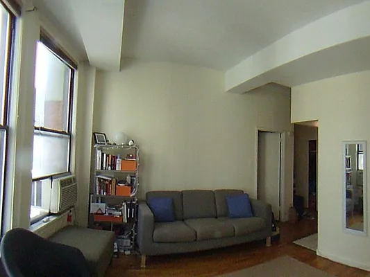 Rented by City Connections Realty | media 31