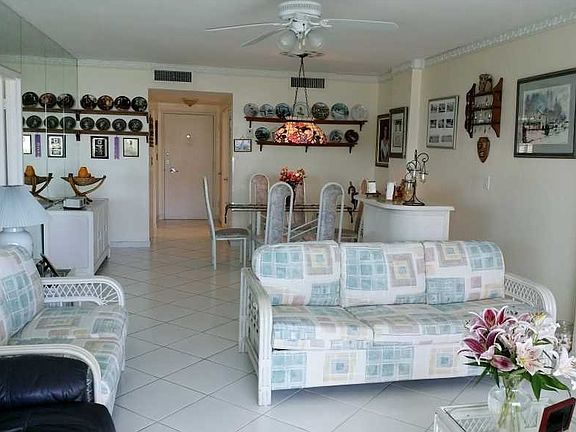 4th image of 5333 Collins Ave APT 904