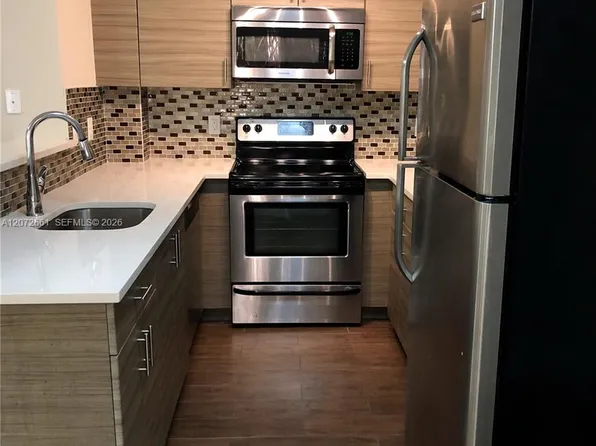 222 Sidonia Ave APT 12, Coral Gables, FL 33134