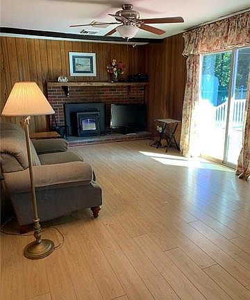 5th image of 4828 Scenic Acres Dr