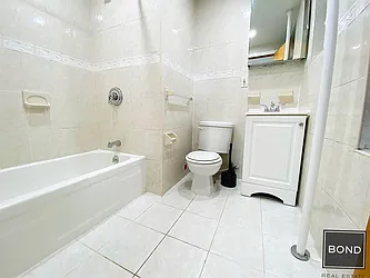 Rented by Bond New York