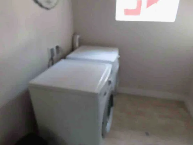 In-unit washer/dryer