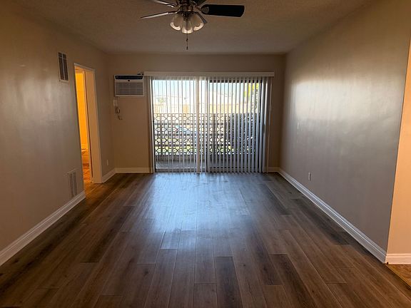 5th image of 11628 Gurley Ave #3