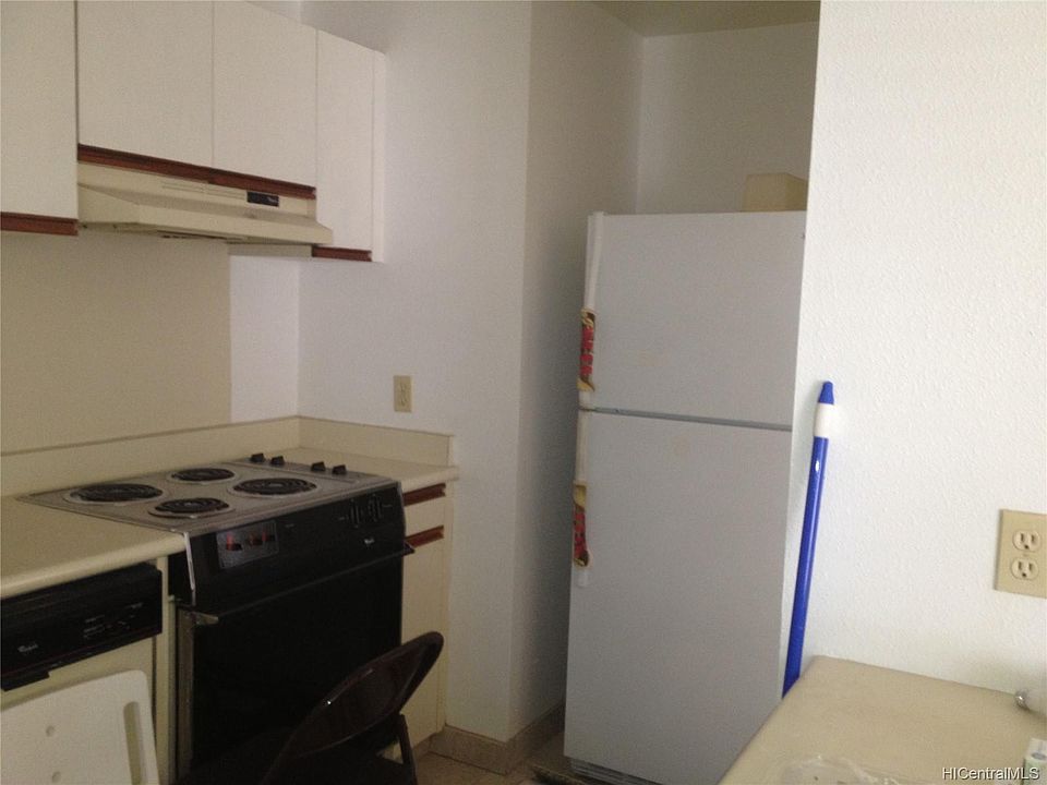 2nd image of 91-1041 Huluhulu St