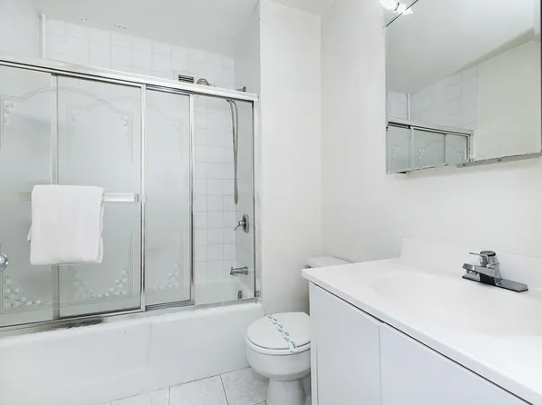 150 West 51st Street image 6 of 14