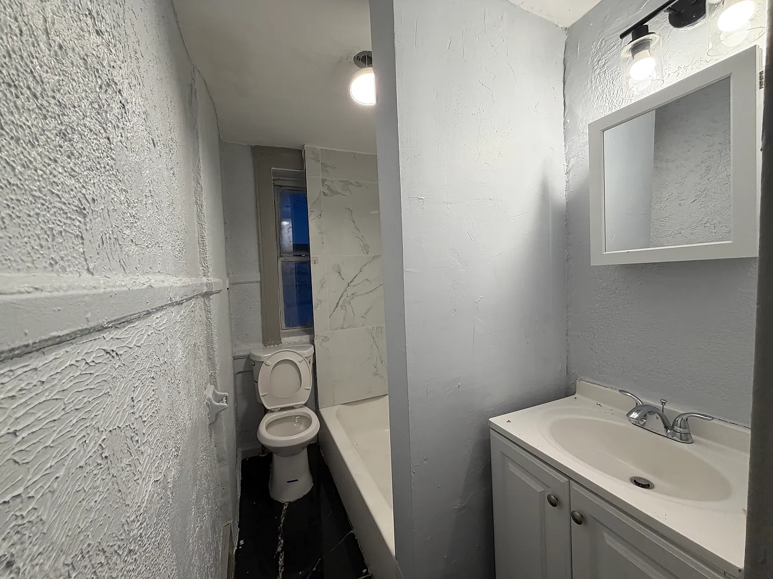 2 bed, $2,200 — Photo 3