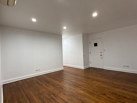 2nd image of 2232 N River Rd #1