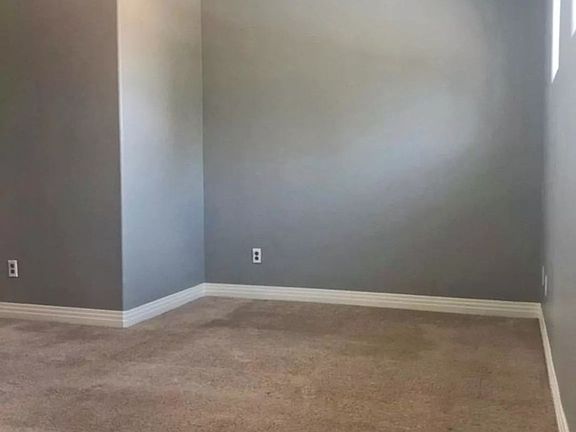 5th image of 2050 Betty Ln Unit 108