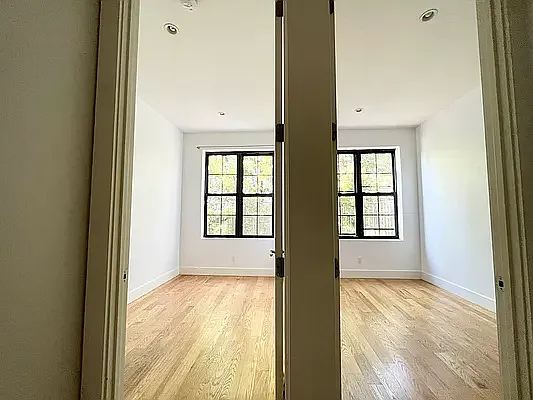 Rented by Doorway NYC, LLC | media 20