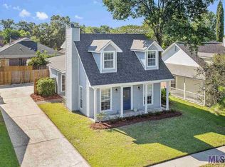 623 Meadow Bend Dr, Baton Rouge, LA 70820