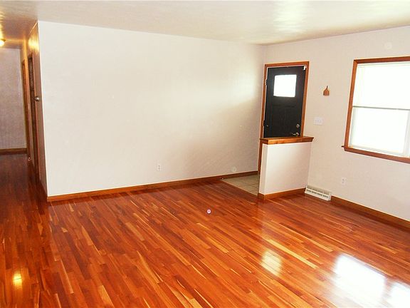 5th image of 117 Kimberly Dr