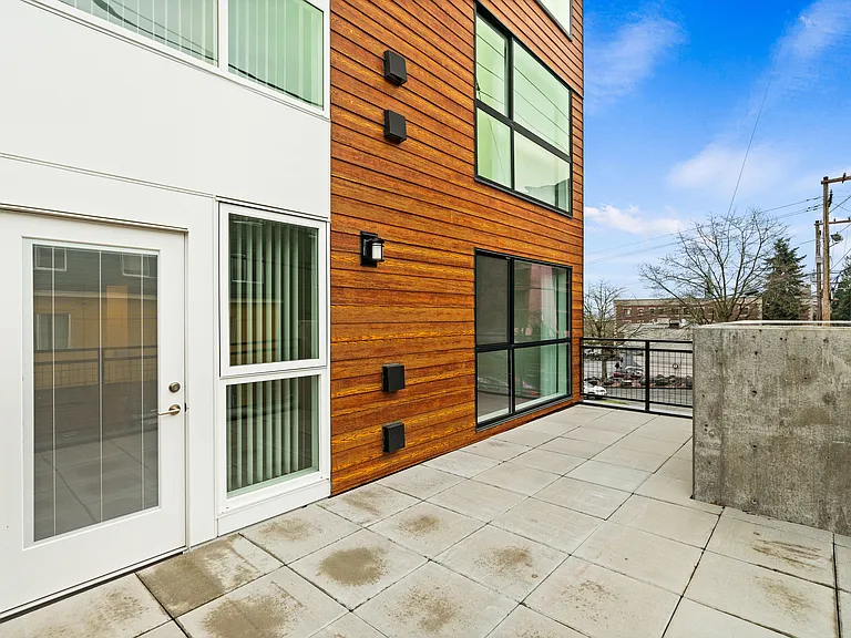 2 Bedroom 1 Bath Patio 2 Bedroom 1 Bath Patio