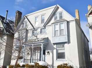 916 E Lyon St #918, Milwaukee, WI 53202