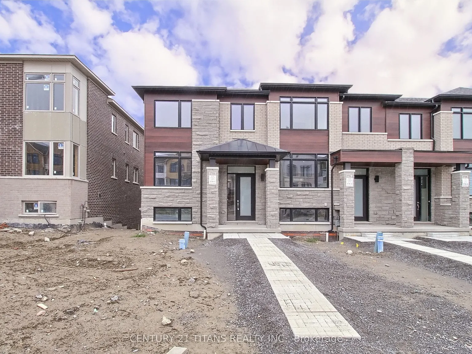 4 bed, $3,400 — Photo 2