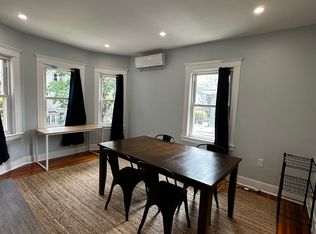 30 Brown Ave FLOOR 2, Roslindale, MA 02131