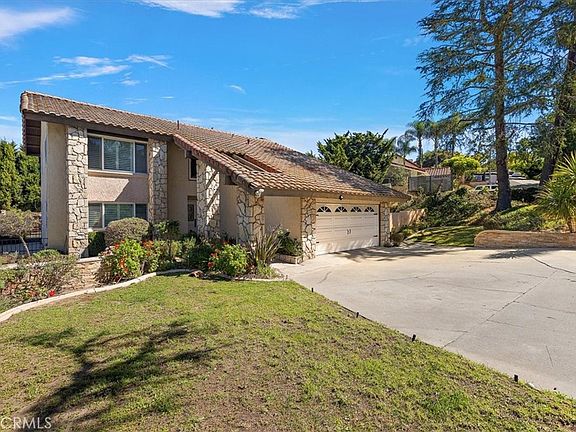 3rd image of 20505 Missionary Ridge St